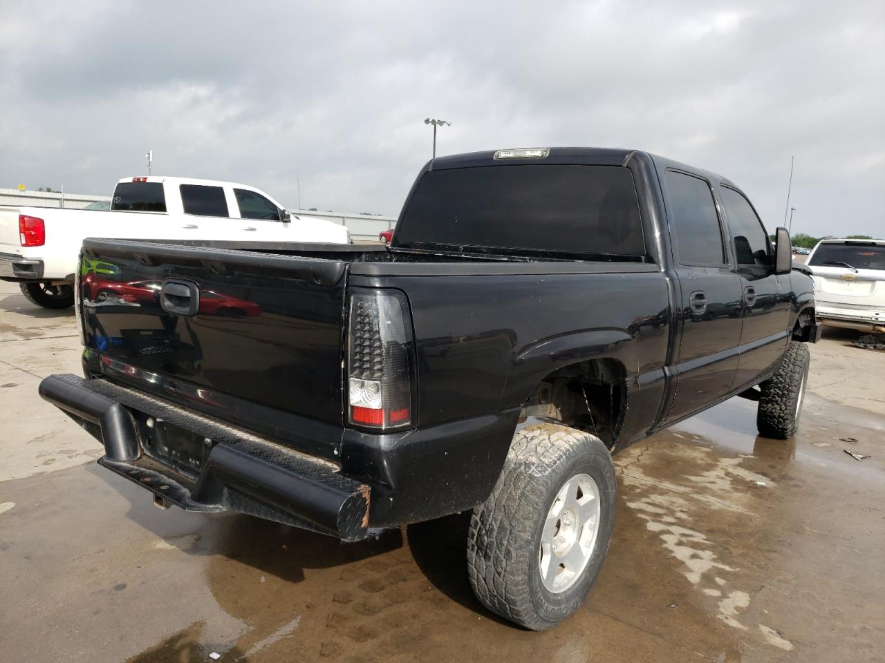 Photo 4 from auction – 2006 CHEVROLET SILVERADO with VIN 2GCEK13T661159968