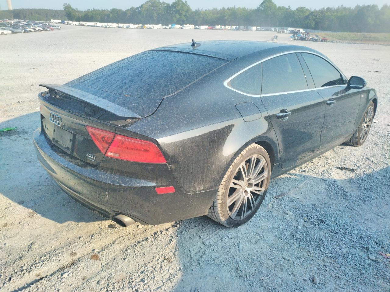 Photo 4 from auction – 2013 AUDI A7 PREMIUM with VIN WAUYGAFC0DN095333
