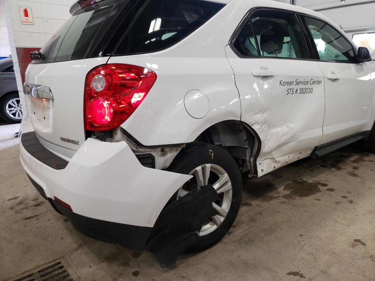 Photo 9 from auction – 2015 CHEVROLET EQUINOX LS with VIN 1GNALAEK9FZ102761