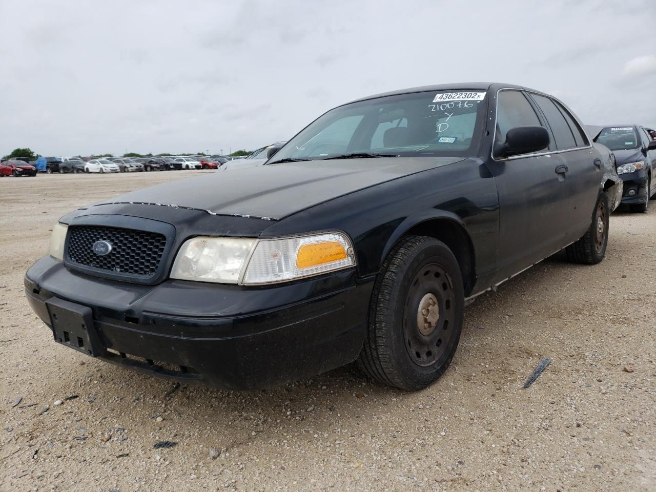 Photo 2 from auction – 2007 FORD CROWN VICT with VIN 2FAHP71WX7X153397