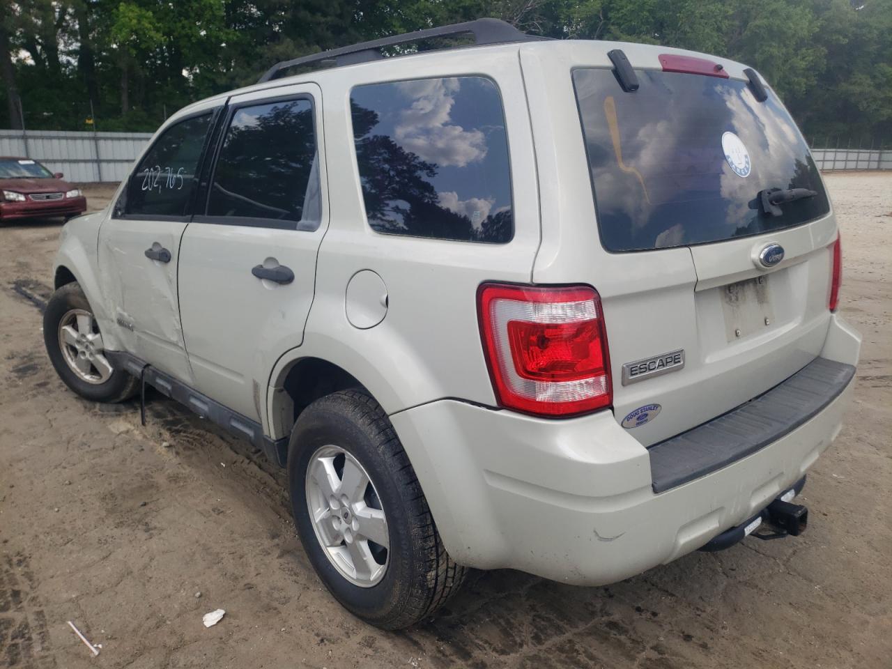 Photo 3 from auction – 2008 FORD ESCAPE XLS with VIN 1FMCU02Z98KA60125