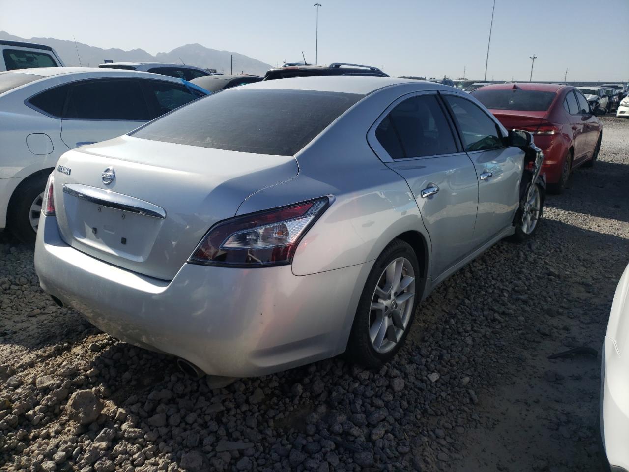 Photo 4 from auction – 2014 NISSAN MAXIMA S with VIN 1N4AA5AP2EC467457