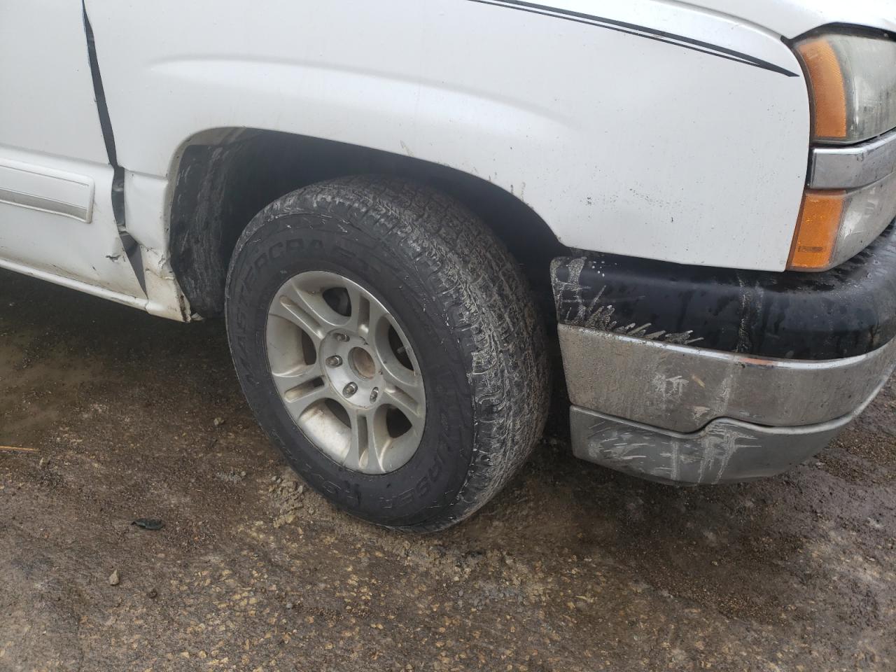 Photo 9 from auction – 2003 CHEVROLET SILVERADO with VIN 1GCEC14T53Z140407