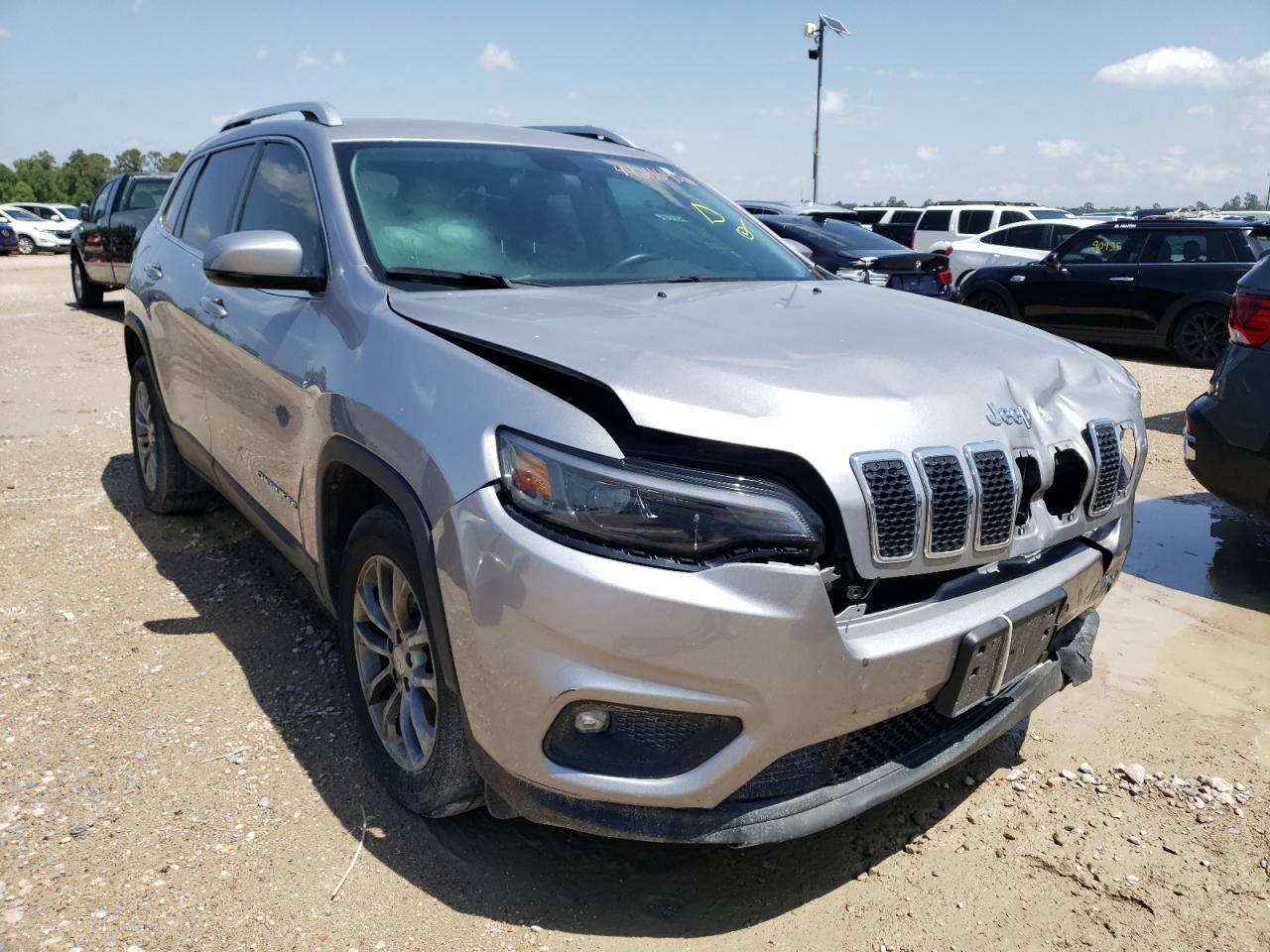 Photo 1 from auction – 2019 JEEP CHEROKEE L with VIN 1C4PJLLB7KD395770
