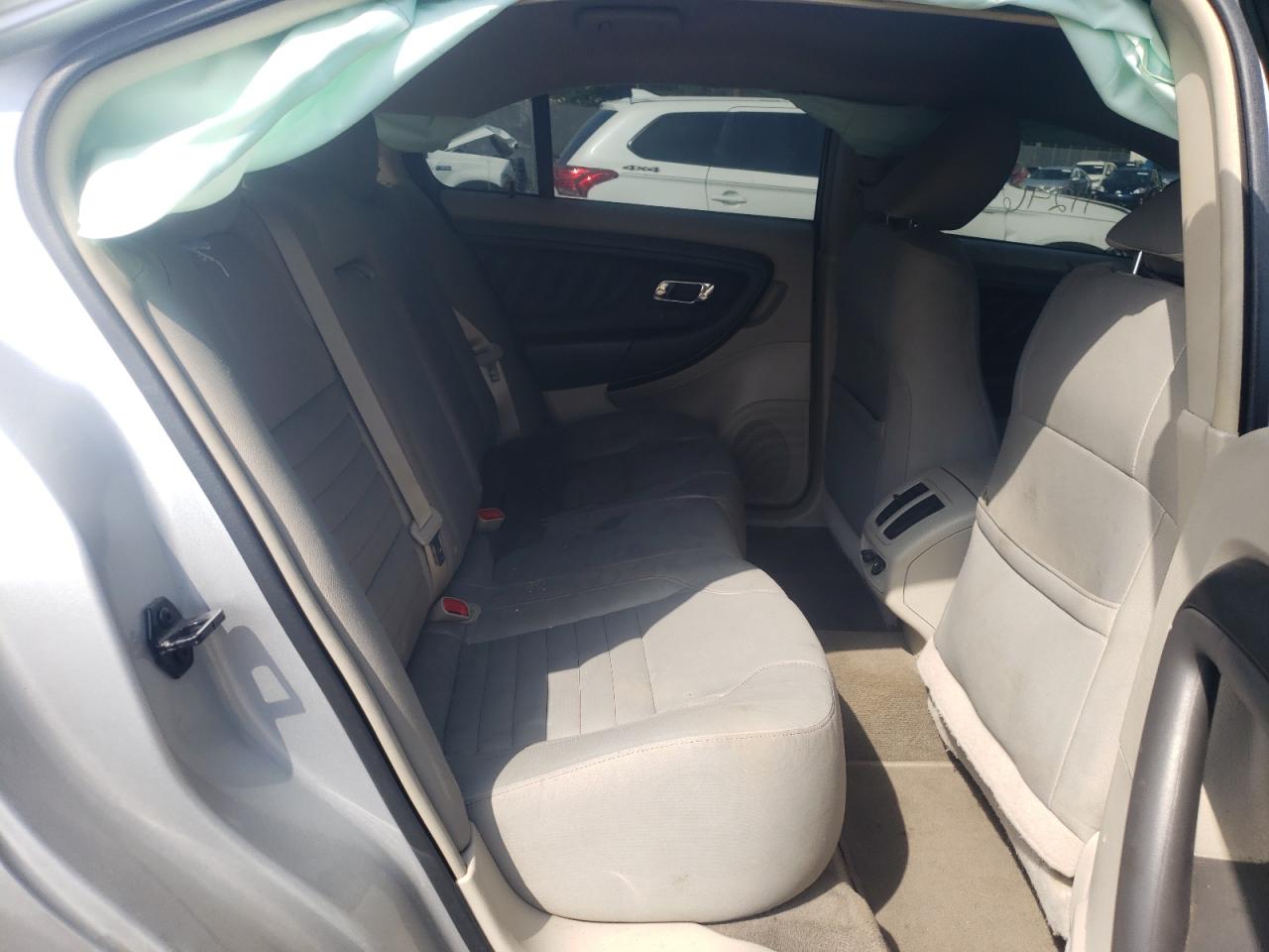 Photo 6 from auction – 2011 FORD TAURUS SE with VIN 1FAHP2DW4BG127570