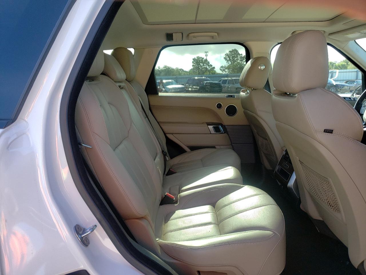 Photo 6 from auction – 2014 LAND ROVER RANGE ROVE with VIN SALWR2TF8EA382073