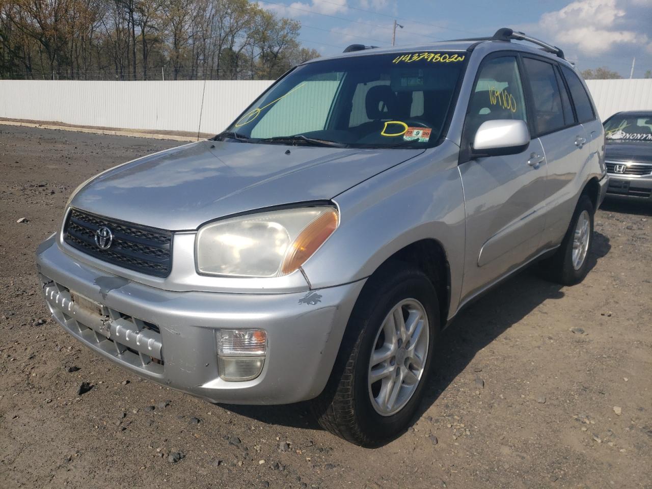 Photo 2 from auction – 2002 TOYOTA RAV4 with VIN JTEGH20V920080282