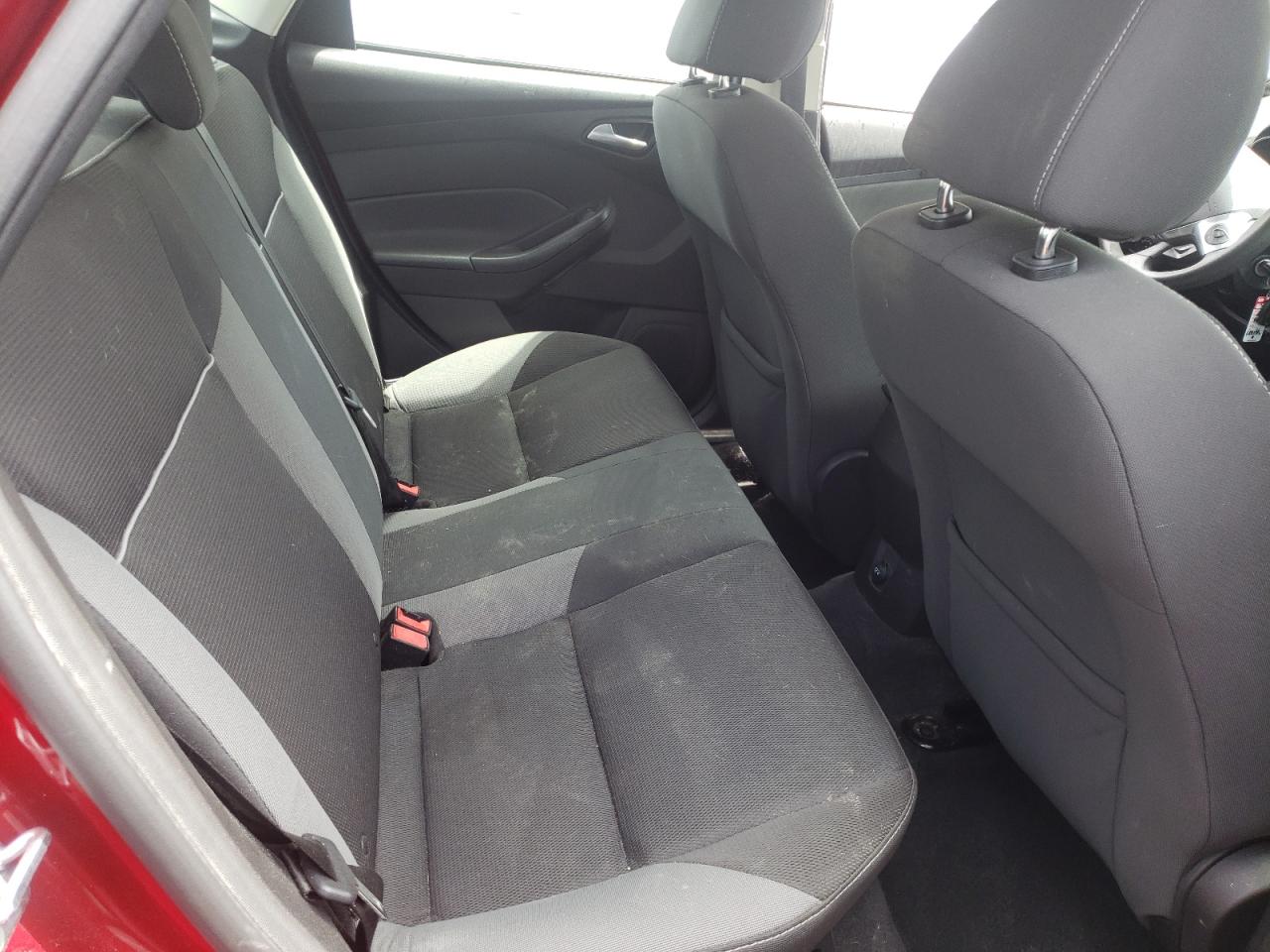 Photo 6 from auction – 2013 FORD FOCUS SE with VIN 1FADP3F21DL258772