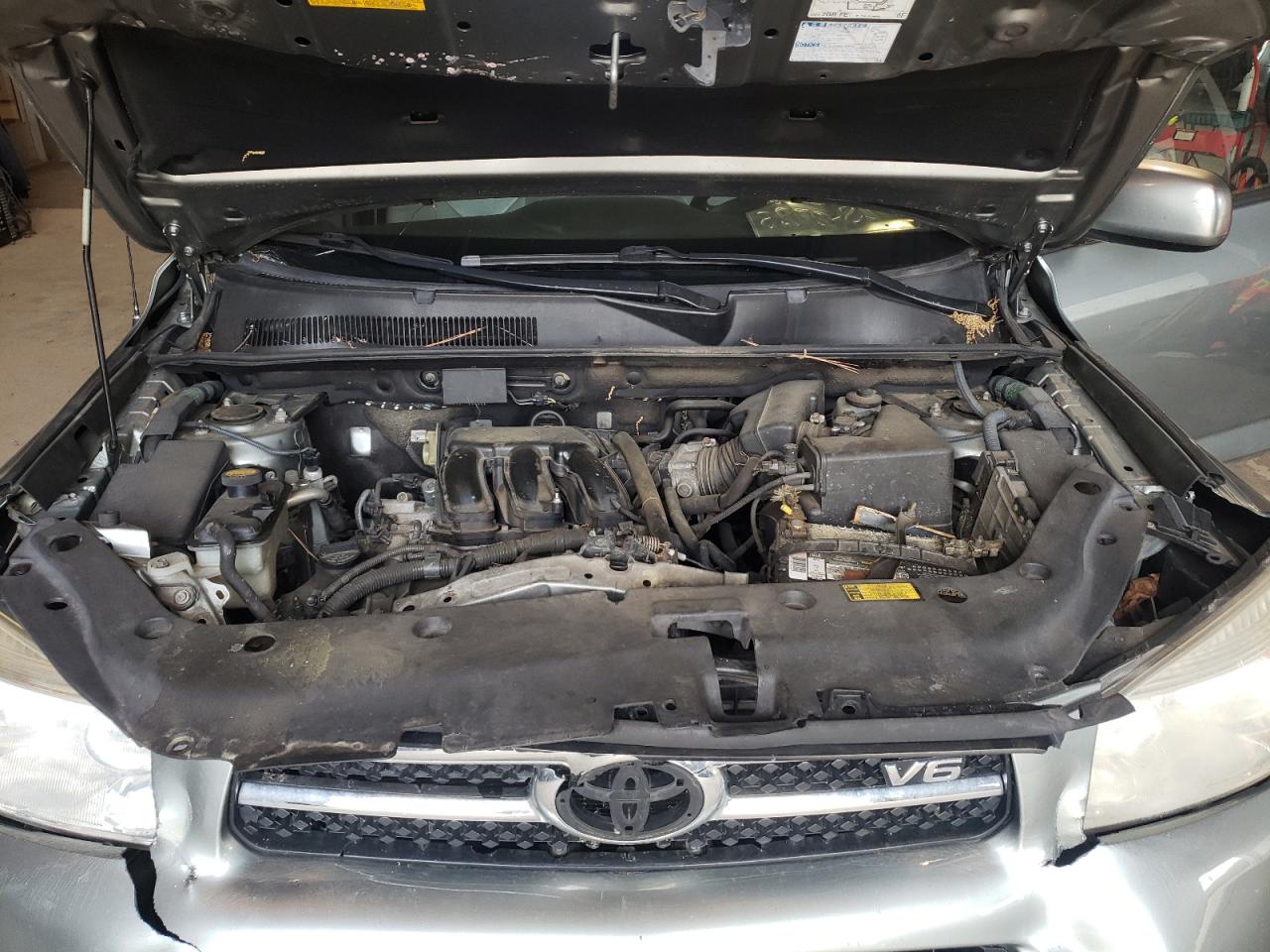 Photo 7 from auction – 2008 TOYOTA RAV4 LIMIT with VIN JTMZK34VX85018819