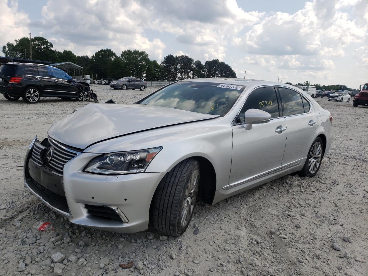 Photo 2 from auction – 2014 LEXUS LS 460 with VIN JTHBL5EF8E5128473