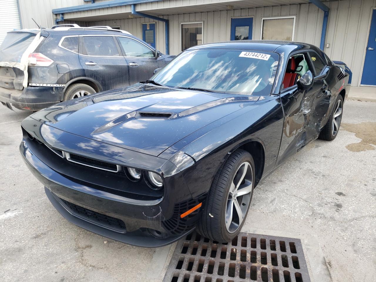 Photo 2 from auction – 2019 DODGE CHALLENGER with VIN 2C3CDZAG6KH620579