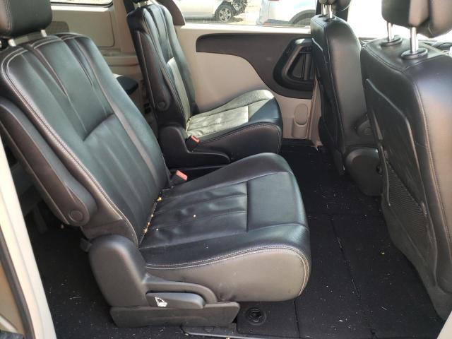 Photo 6 from auction – 2014 CHRYSLER TOWN & COU with VIN 2C4RC1BG8ER188505