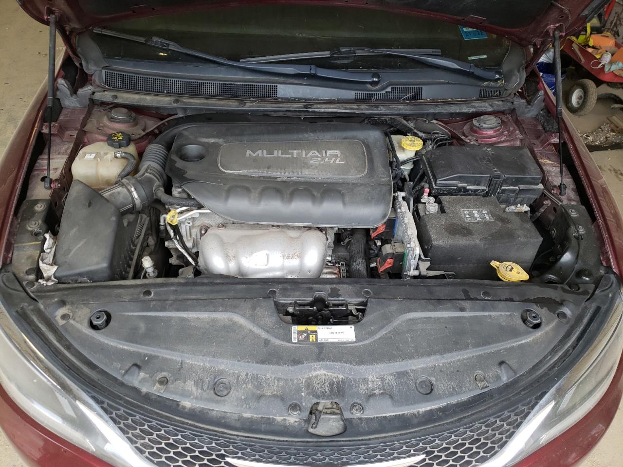 Photo 7 from auction – 2015 CHRYSLER 200 LIMITE with VIN 1C3CCCAB3FN587428