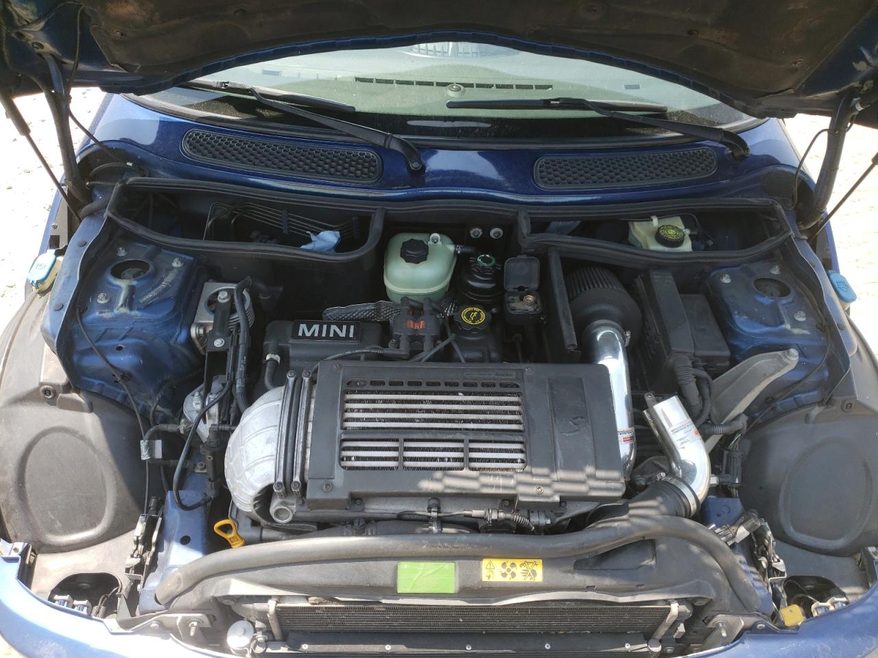 Photo 7 from auction – 2003 MINI COOPER S with VIN WMWRE33453TD70808