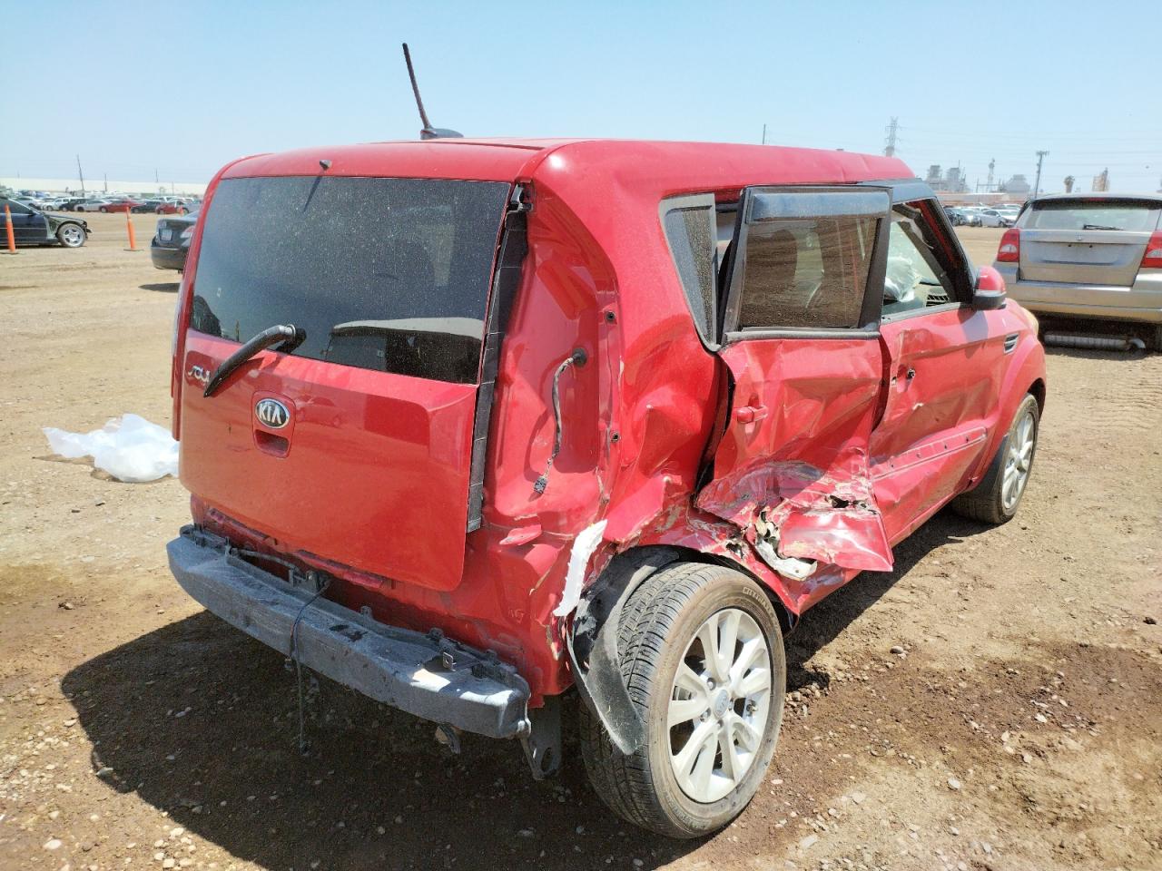 Photo 4 from auction – 2013 KIA SOUL + with VIN KNDJT2A6XD7558266