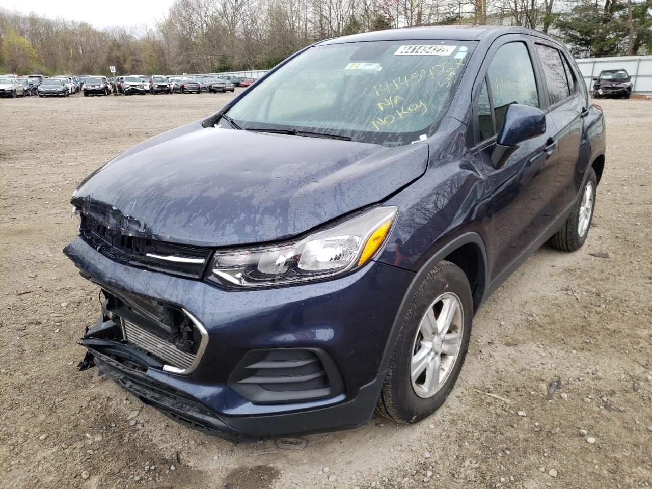 Photo 2 from auction – 2019 CHEVROLET TRAX LS with VIN 3GNCJKSB4KL307379