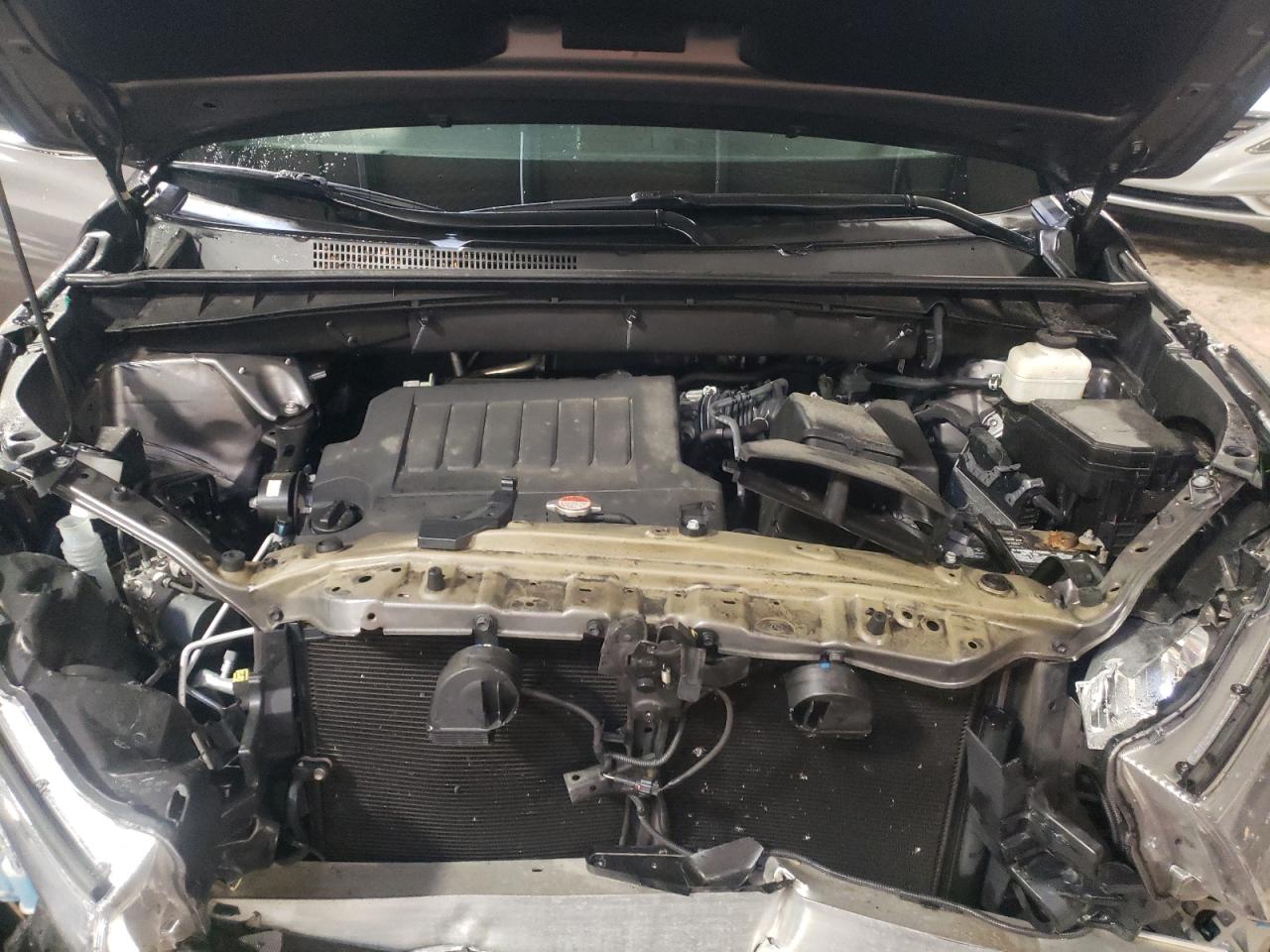 Photo 7 from auction – 2016 TOYOTA HIGHLANDER with VIN 5TDDKRFH8GS327993