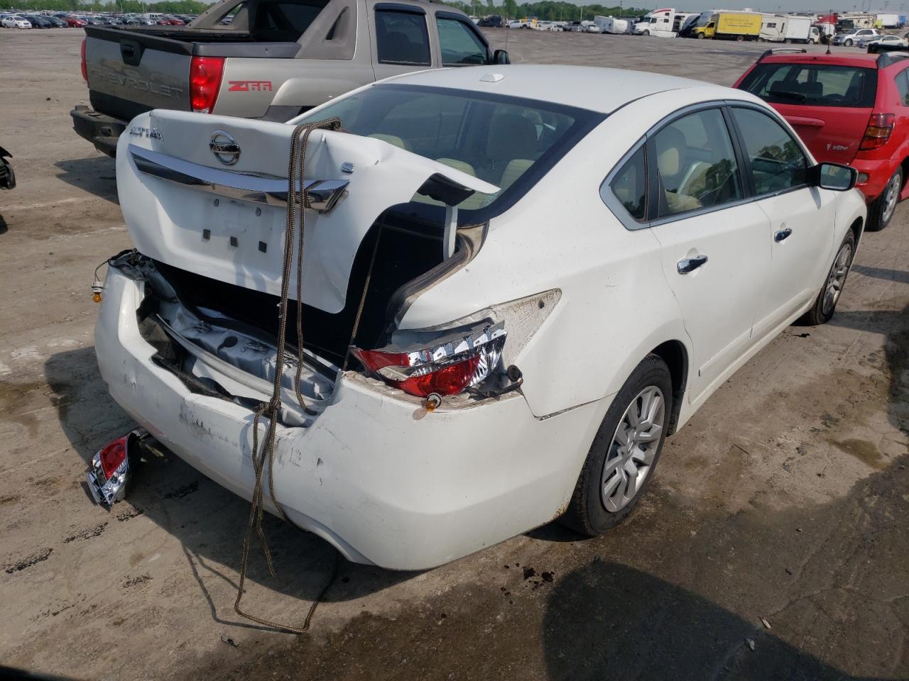 Photo 4 from auction – 2015 NISSAN ALTIMA 2.5 with VIN 1N4AL3AP1FN387569