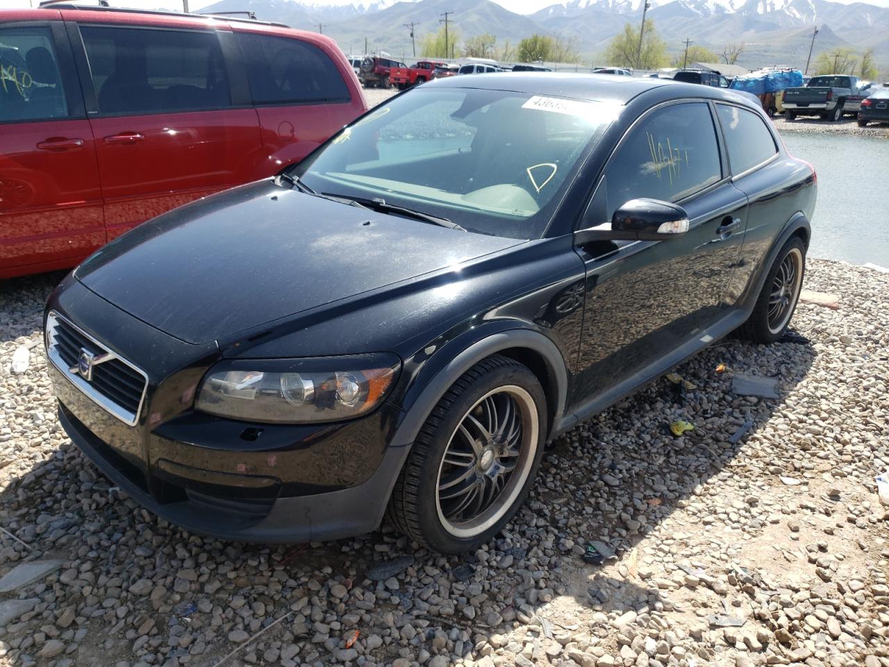 Photo 2 from auction – 2009 VOLVO C30 with VIN YV1MK672592130373