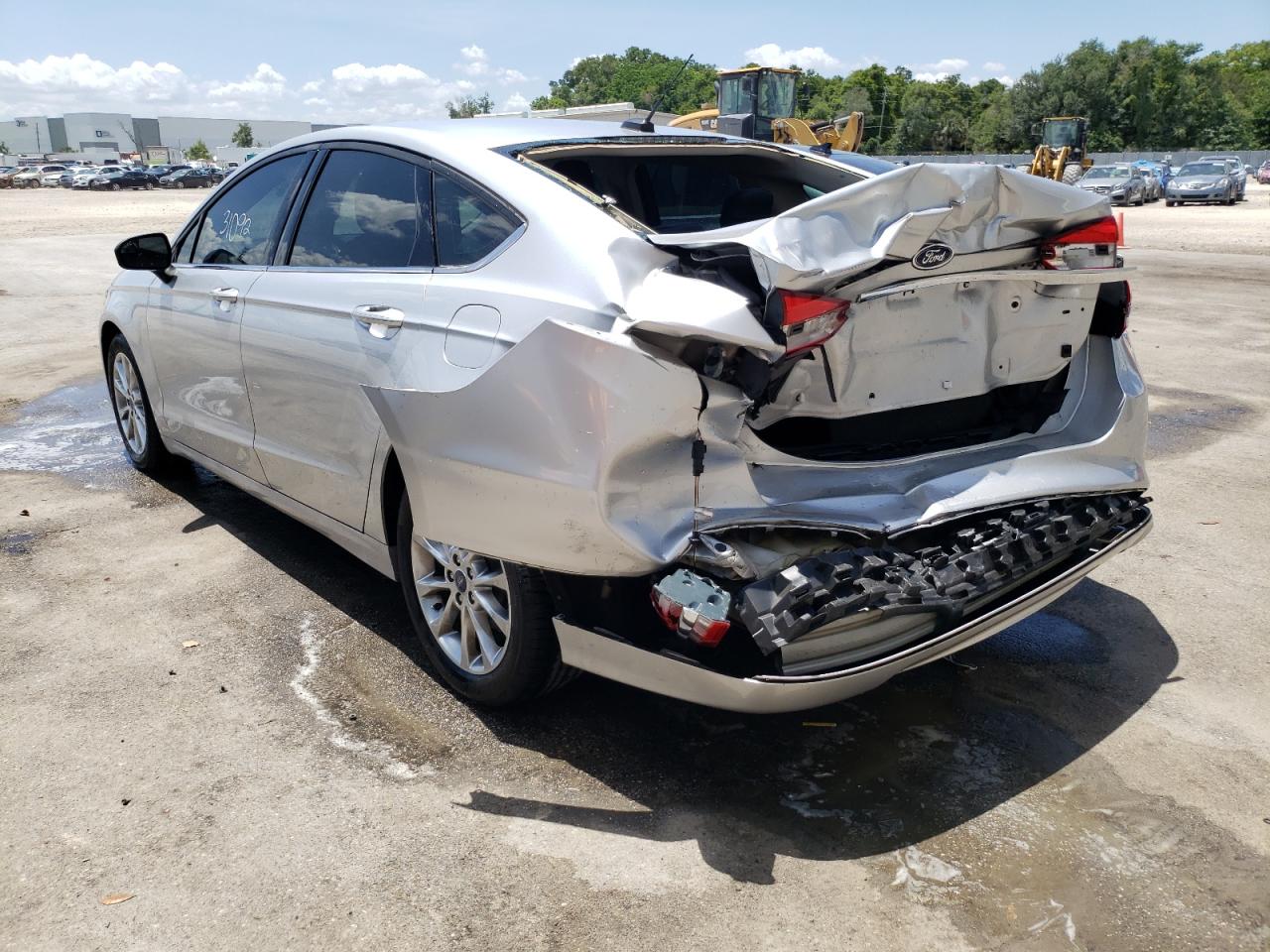 Photo 3 from auction – 2017 FORD FUSION SE with VIN 3FA6P0H73HR208608