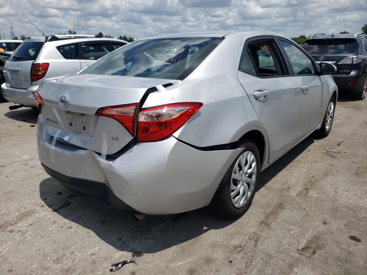 Photo 4 from auction – 2017 TOYOTA COROLLA L with VIN 5YFBURHE1HP609570