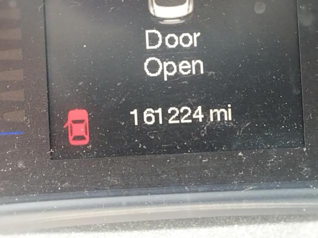 Photo 8 from auction – 2015 CHRYSLER 200 LIMITE with VIN 1C3CCCAB0FN612818
