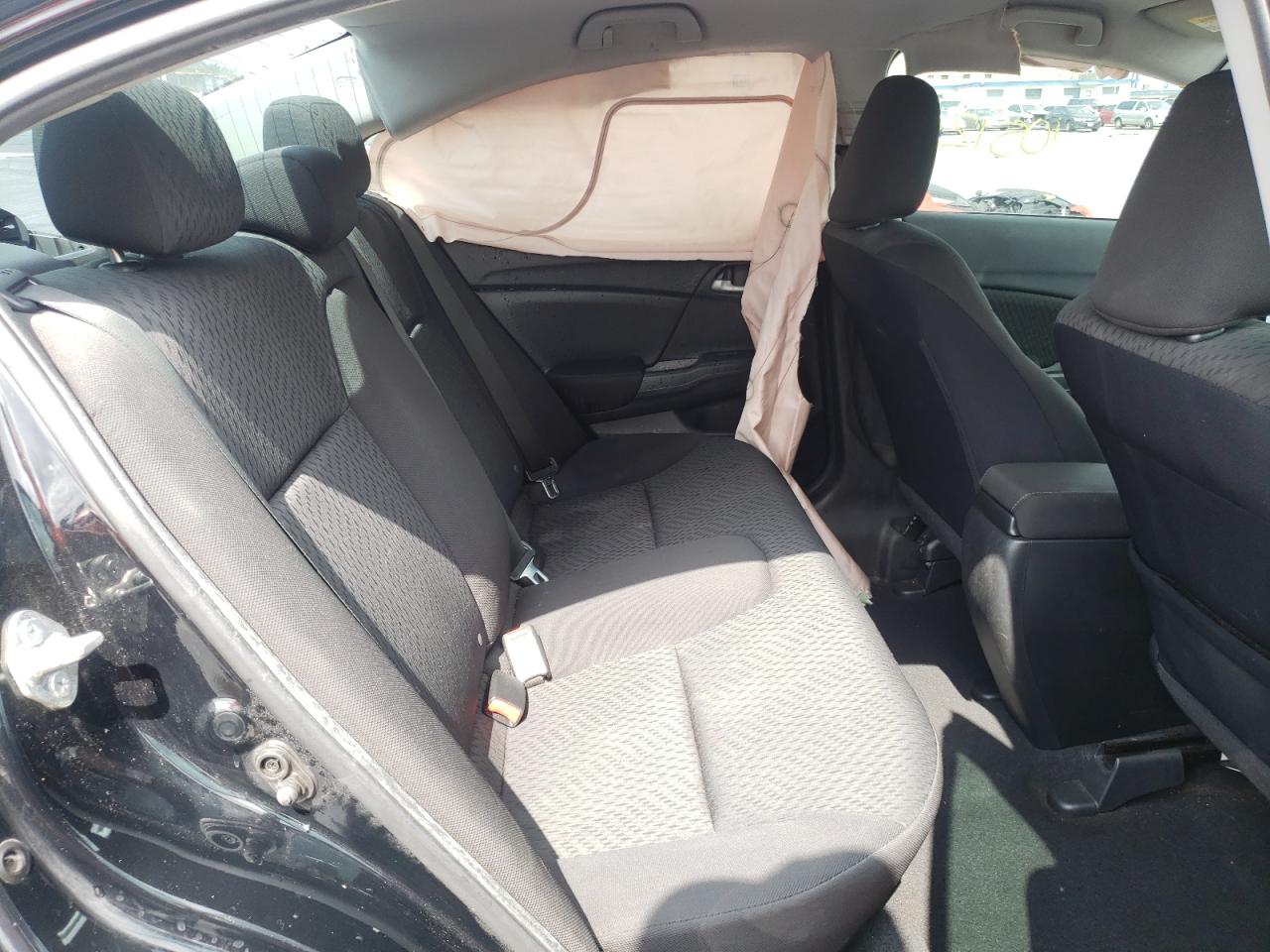 Photo 18 from auction – 2015 HONDA CIVIC LX with VIN 19XFB2F56FE074204