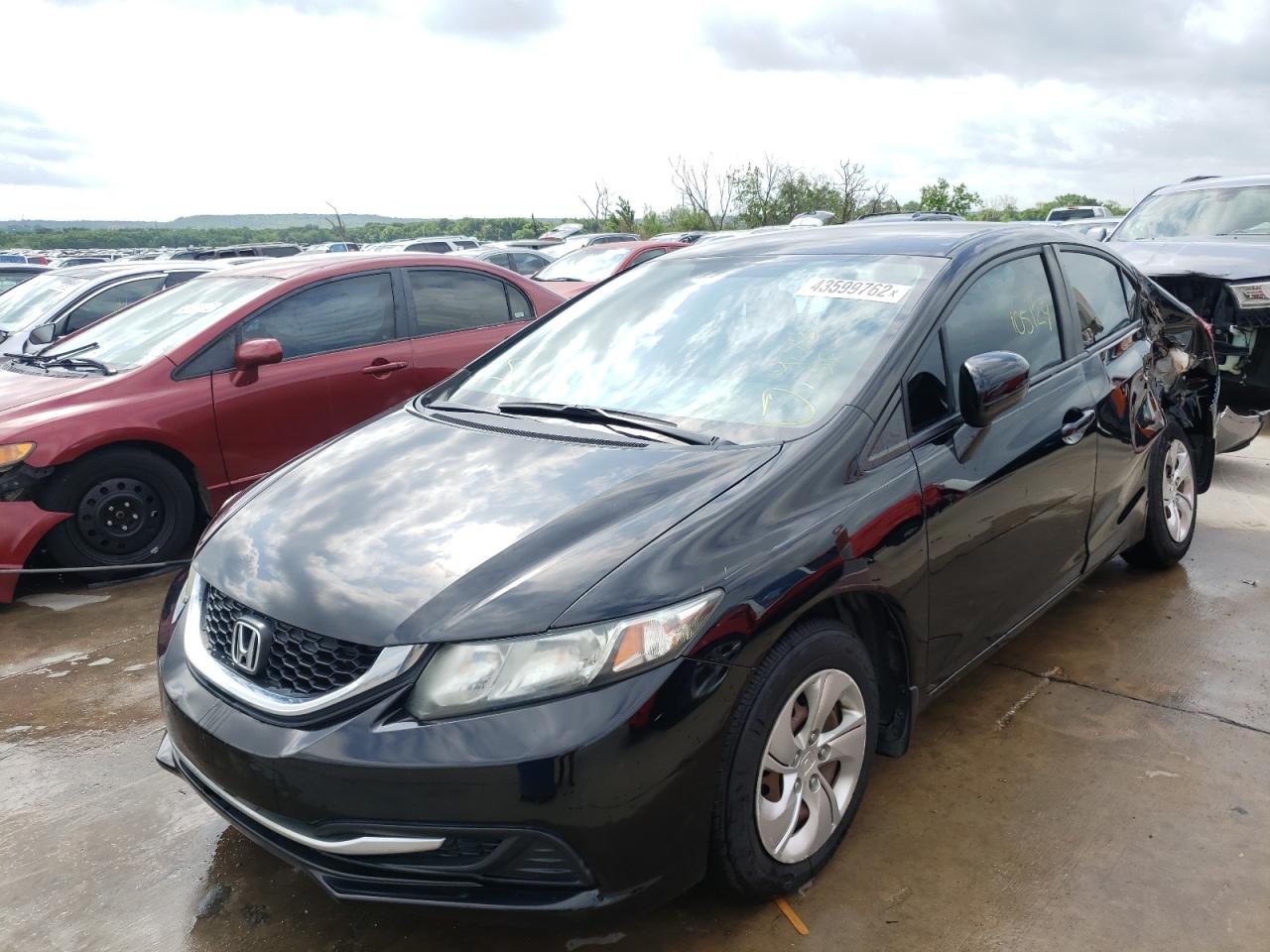 Photo 15 from auction – 2015 HONDA CIVIC LX with VIN 19XFB2F56FE074204