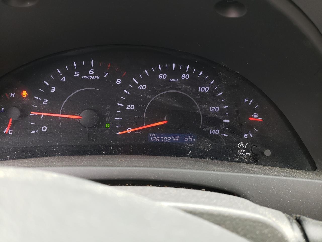 Photo 8 from auction – 2011 TOYOTA CAMRY BASE with VIN 4T1BF3EK2BU208066