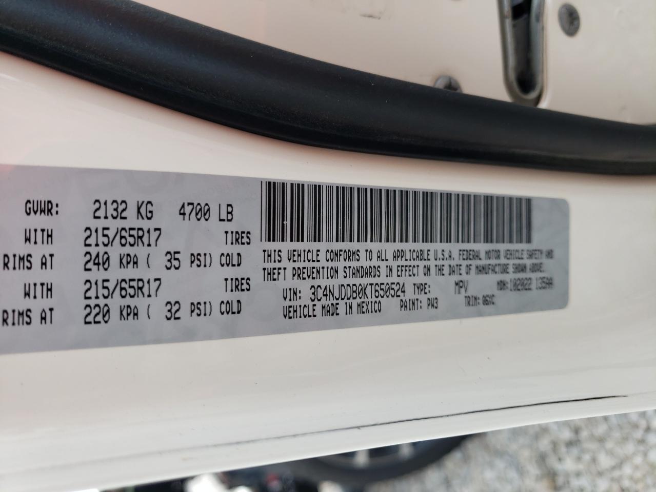 Photo 10 from auction – 2019 JEEP COMPASS TR with VIN 3C4NJDDB0KT650524