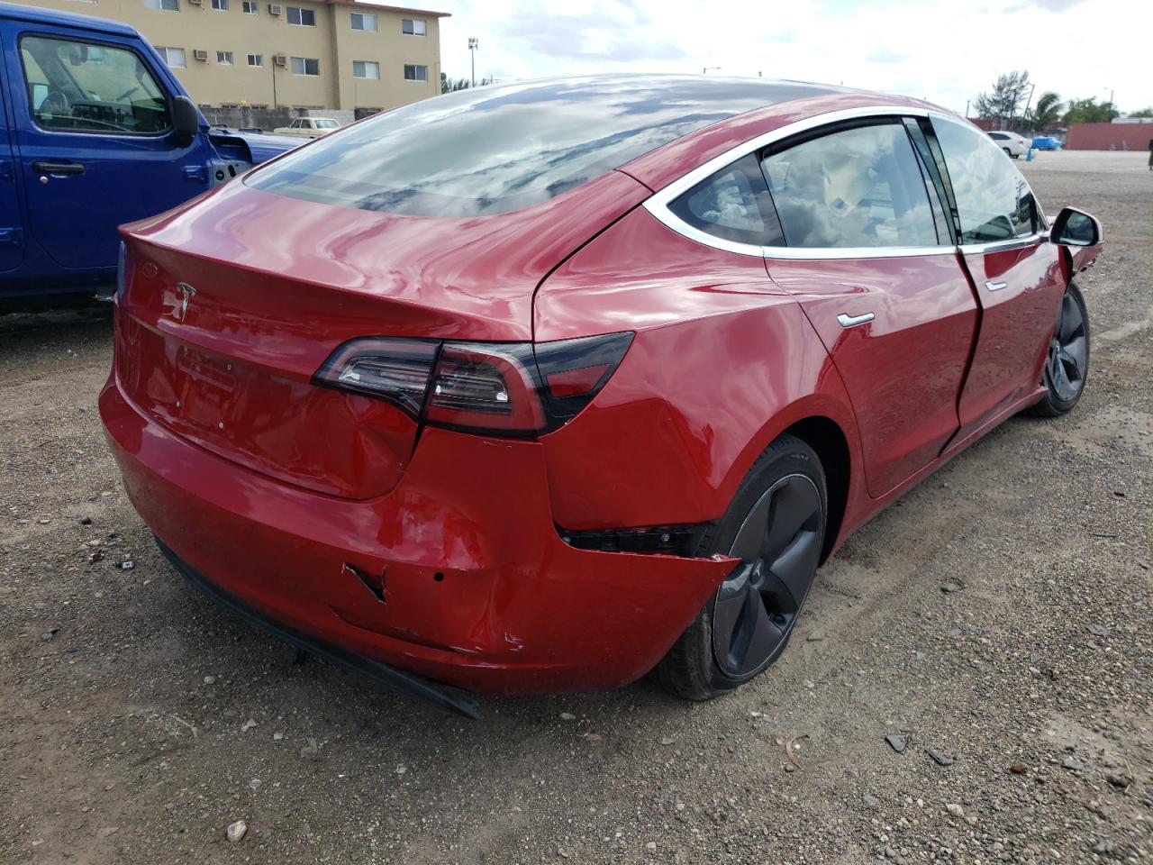 Photo 4 from auction – 2018 TESLA MODEL 3 with VIN 5YJ3E1EA6JF048062