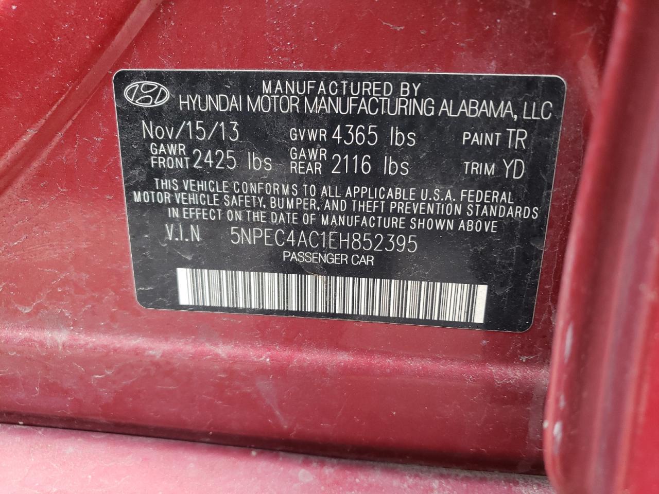 Photo 10 from auction – 2014 HYUNDAI SONATA SE with VIN 5NPEC4AC1EH852395