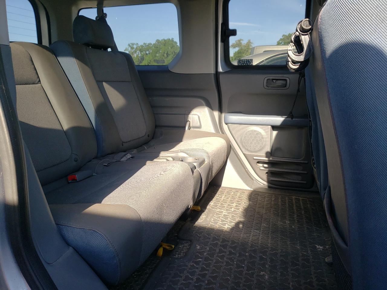Photo 6 from auction – 2003 HONDA ELEMENT EX with VIN 5J6YH18583L000200