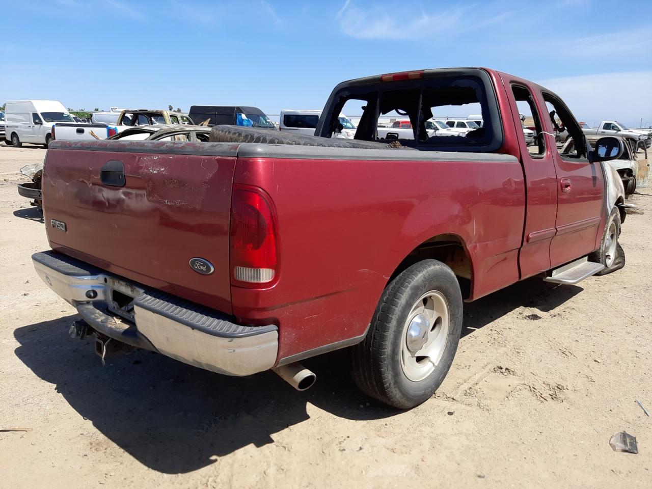 Zdjęcie 4 z aukcji – 2002 FORD F150 z VIN 1FTRX17W52NB60626