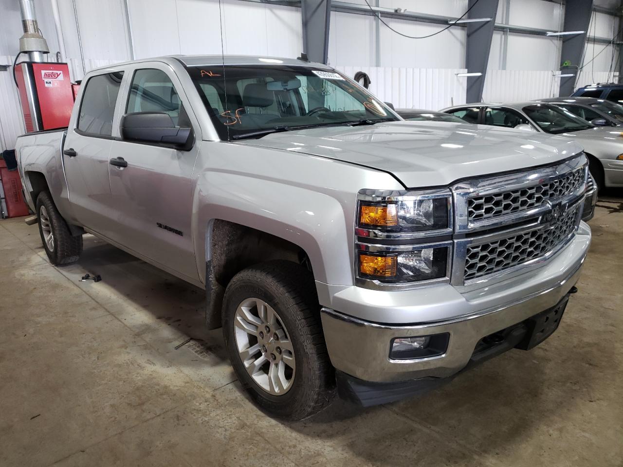 CHEVROLET SILVERADO 2014 with VIN 3GCUKREC5EG437336 - Photo from auction
