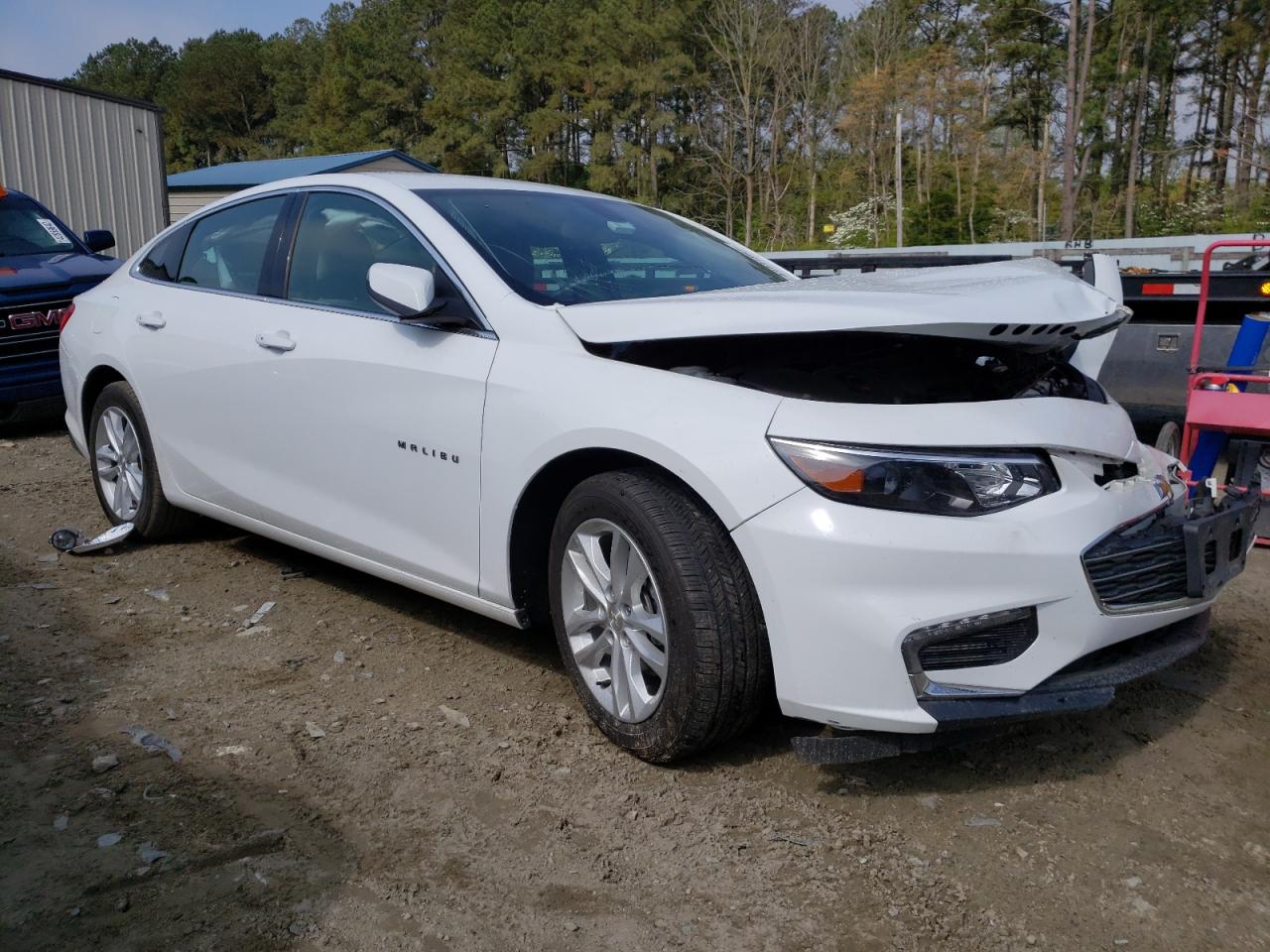 Photo 1 from auction – 2017 CHEVROLET MALIBU LT with VIN 1G1ZE5ST2HF198532