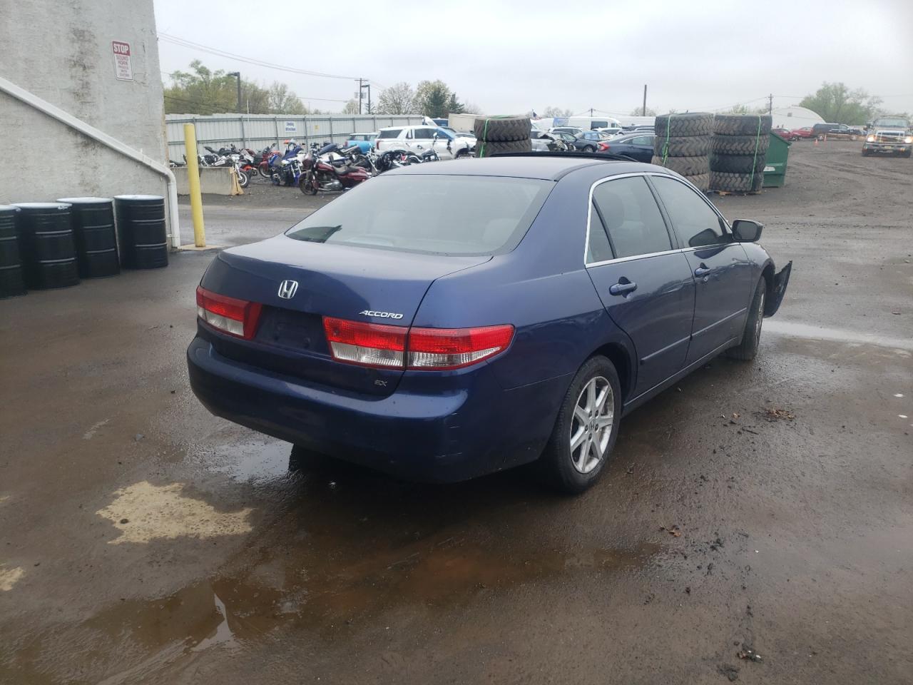 Photo 4 from auction – 2004 HONDA ACCORD EX with VIN 1HGCM56604A117735