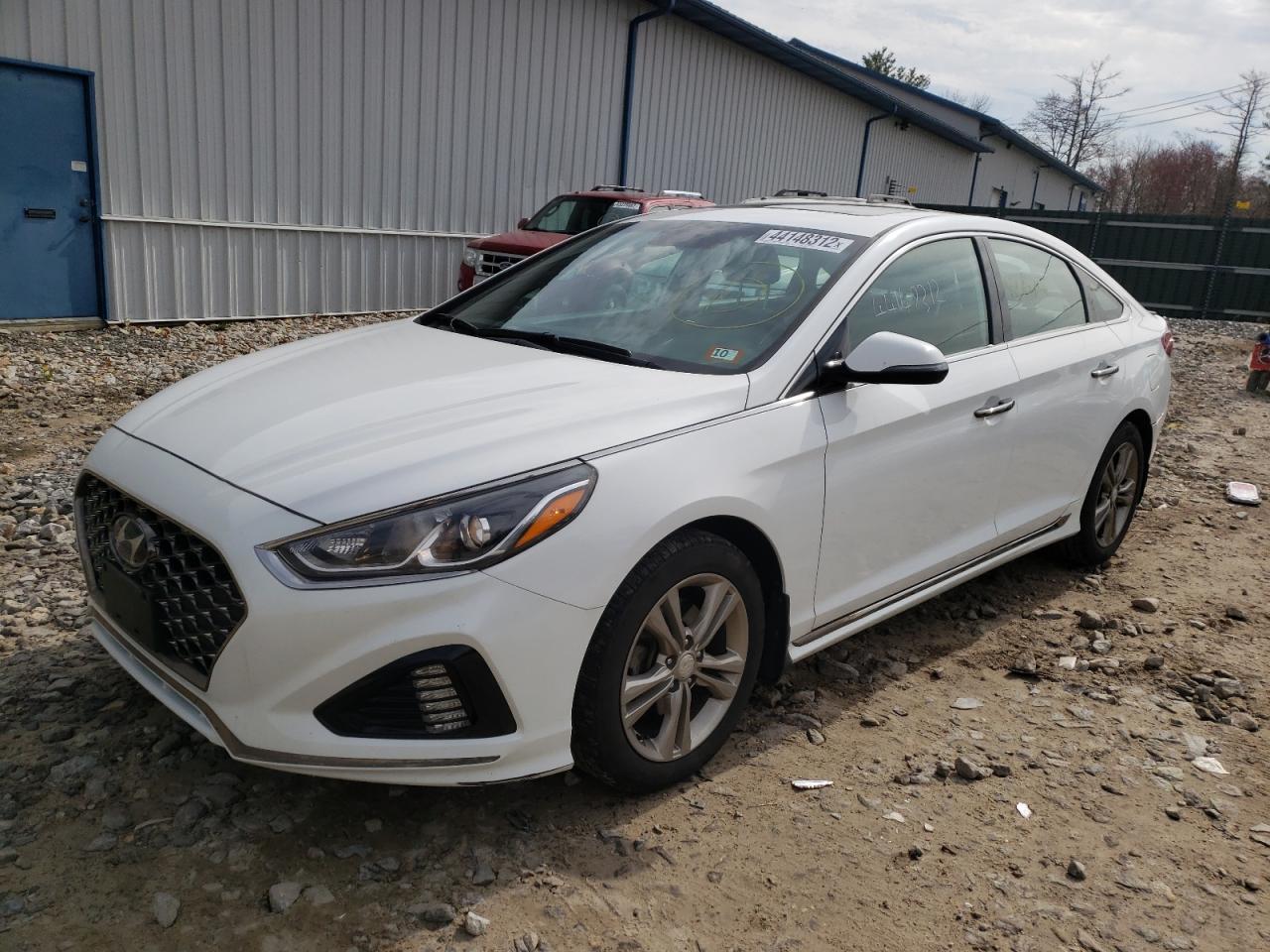 Photo 2 from auction – 2018 HYUNDAI SONATA SPO with VIN 5NPE34AF2JH706155