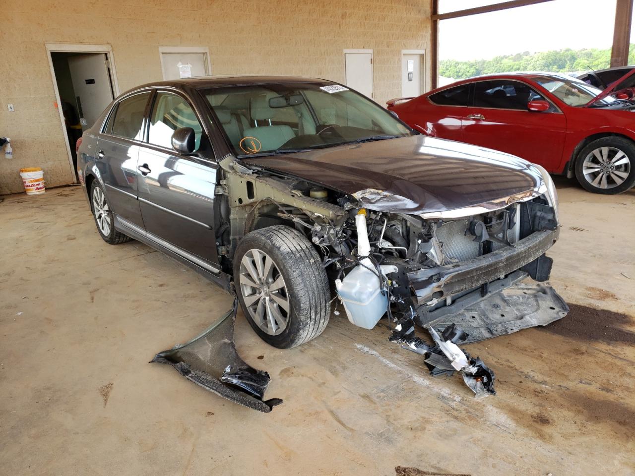 TOYOTA AVALON BAS 2011 с VIN 4T1BK3DB4BU408394 - Фото с аукциона