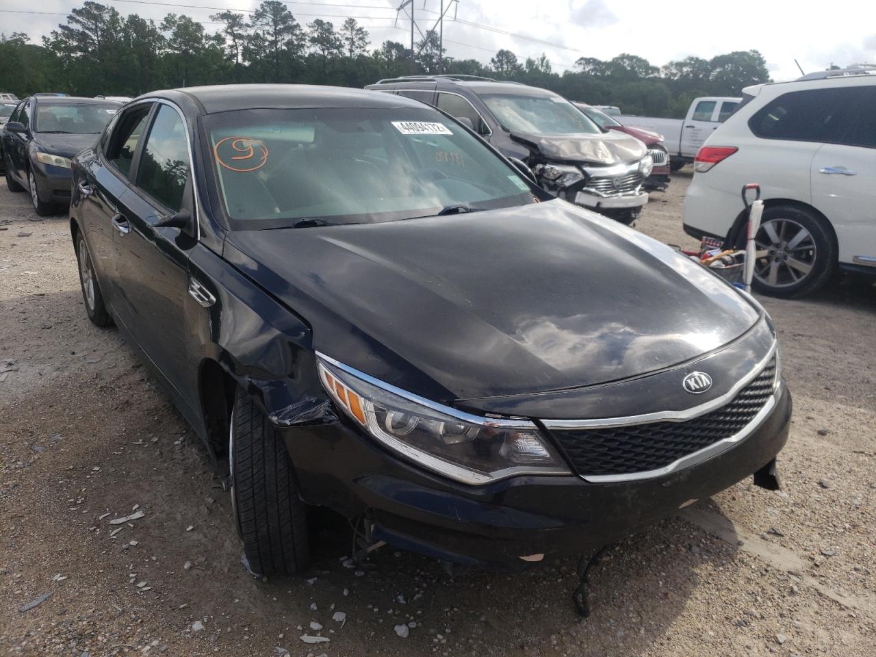KIA OPTIMA LX 2016 with VIN 5XXGT4L35GG053403 - Photo from auction