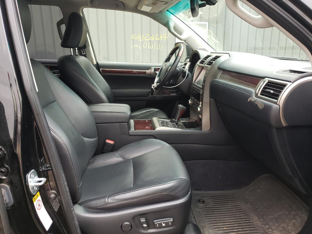 Photo 5 from auction – 2015 LEXUS GX 460 PRE with VIN JTJJM7FX2F5107453