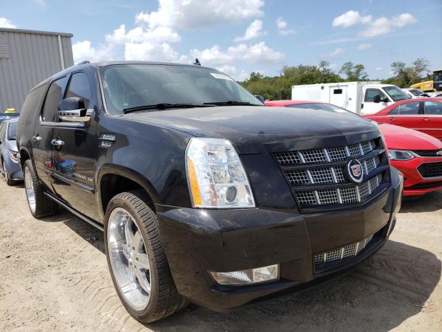 CADILLAC ESCALADE E 2013 with VIN 1GYS3JEF6DR104572 - Photo from auction