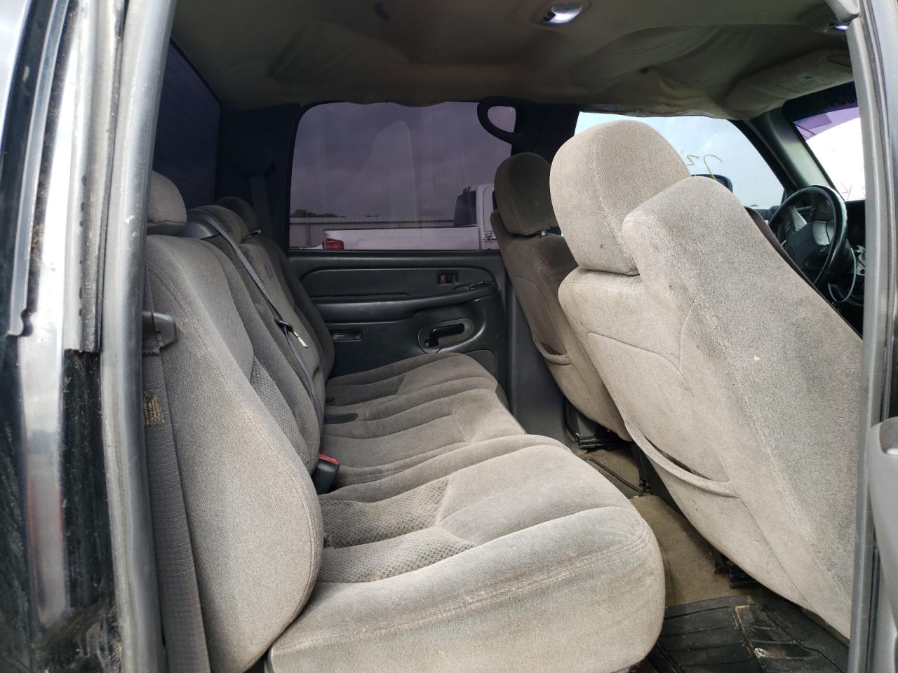 Photo 6 from auction – 2006 CHEVROLET SILVERADO with VIN 2GCEK13T661159968