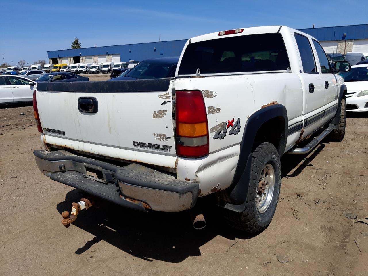 Photo 4 from auction – 2002 CHEVROLET SILVERADO with VIN 1GCHK23U82F195448