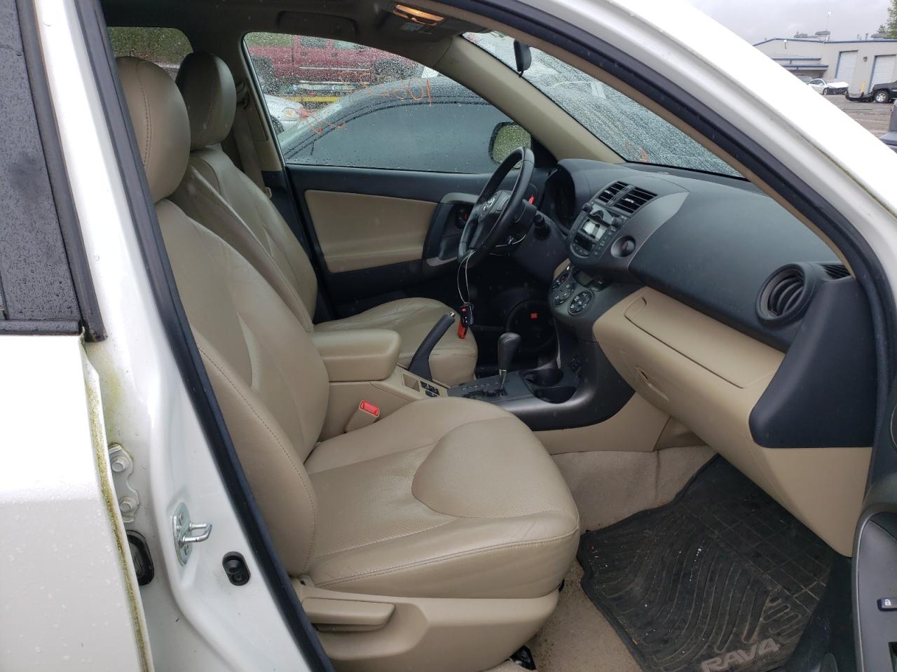 Photo 5 from auction – 2011 TOYOTA RAV4 LIMIT with VIN 2T3YK4DV6BW012128
