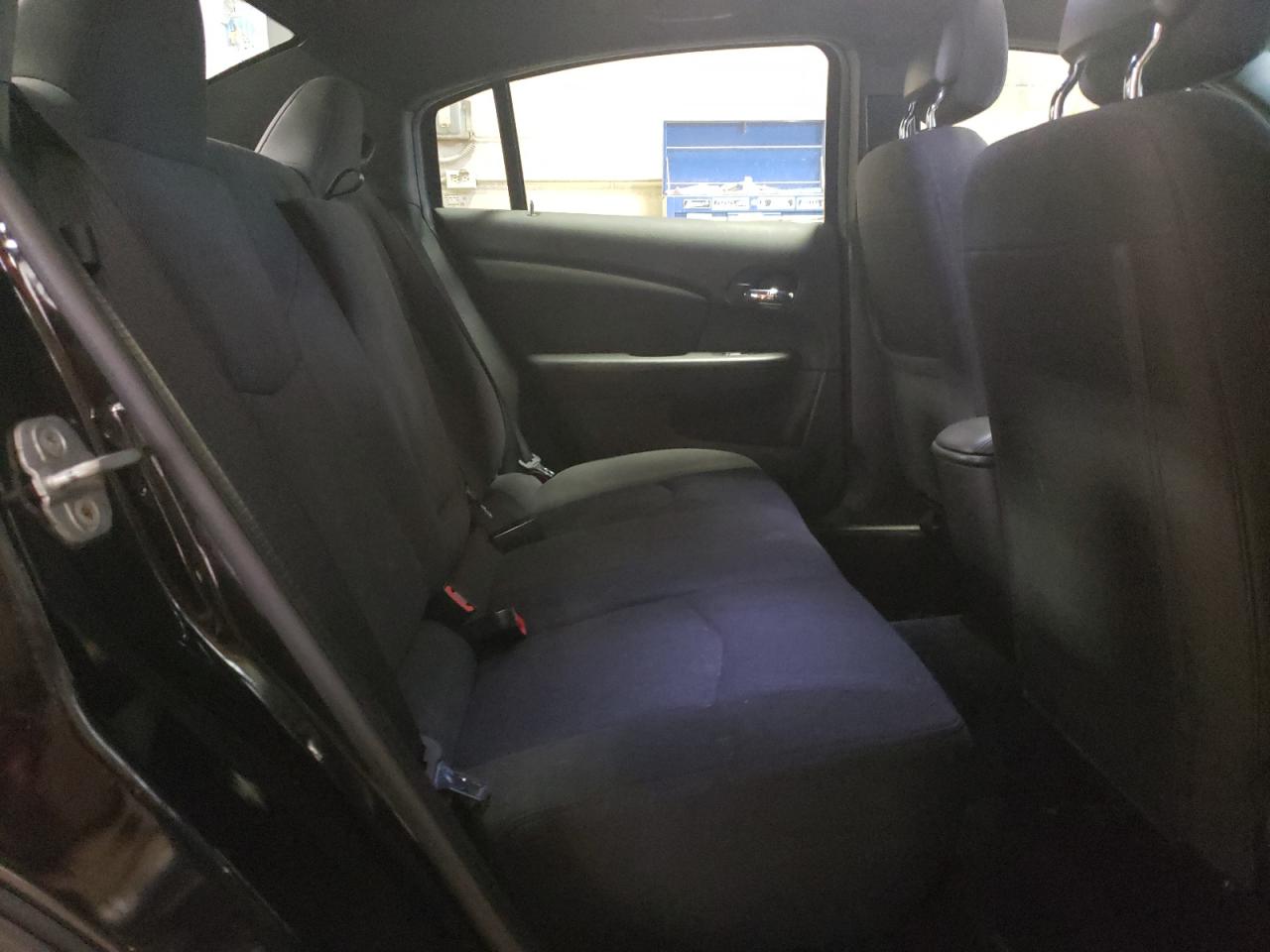 Photo 6 from auction – 2012 CHRYSLER 200 TOURIN with VIN 1C3CCBBG1CN297818