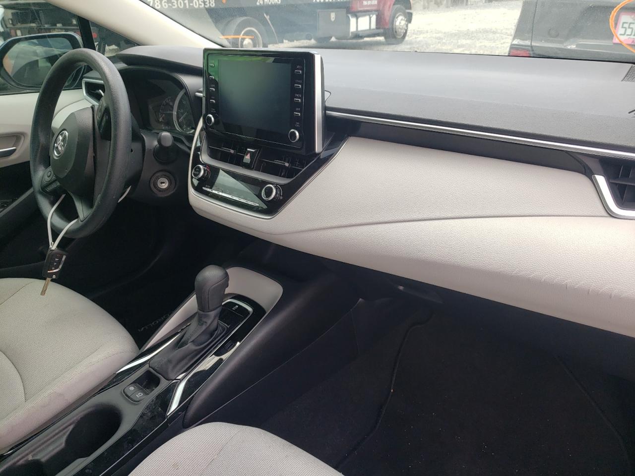 Photo 9 from auction – 2020 TOYOTA COROLLA LE with VIN 5YFEPRAE9LP091456