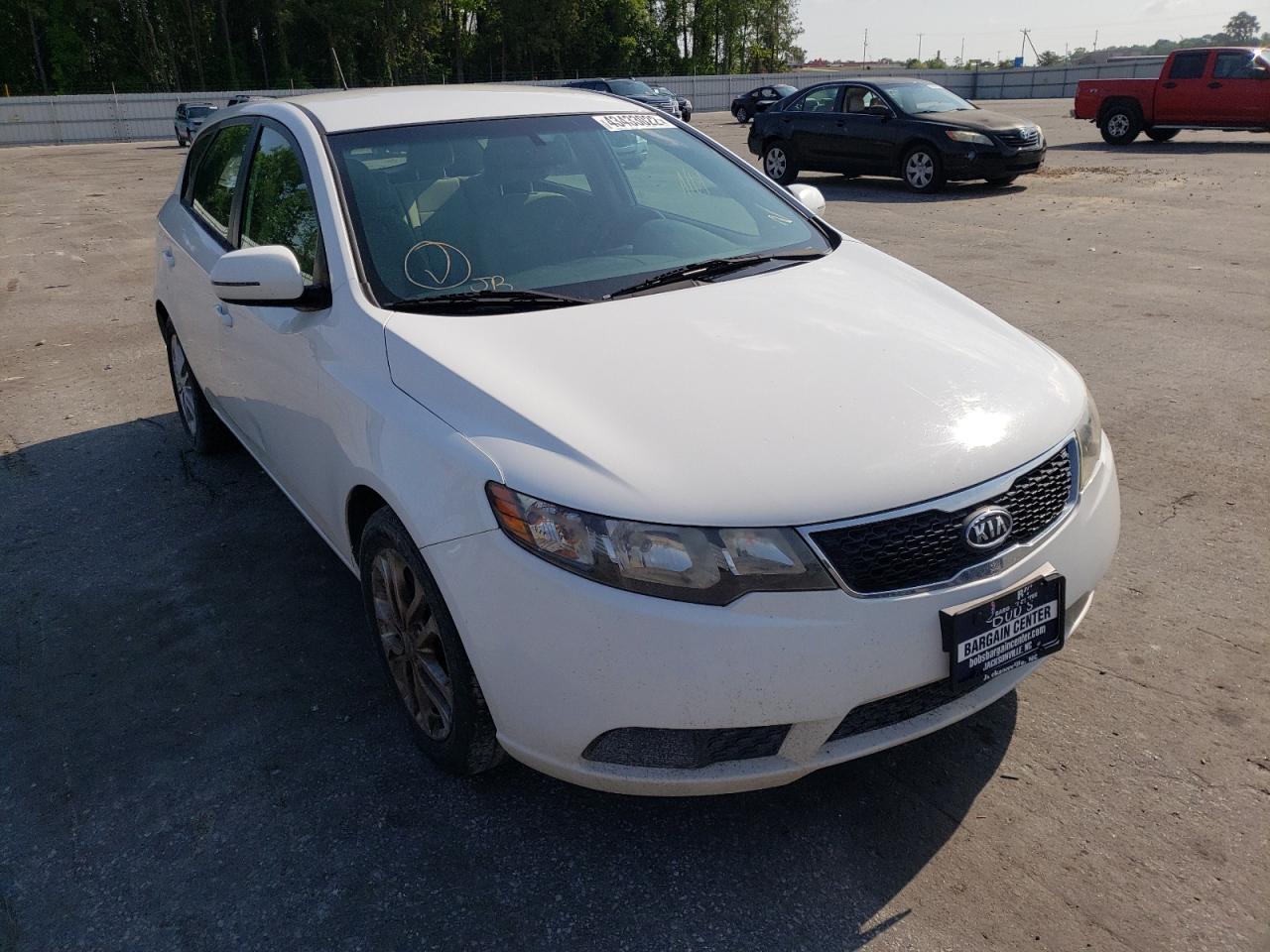 KIA FORTE EX 2011 with VIN KNAFU5A23B5435044 - Photo from auction