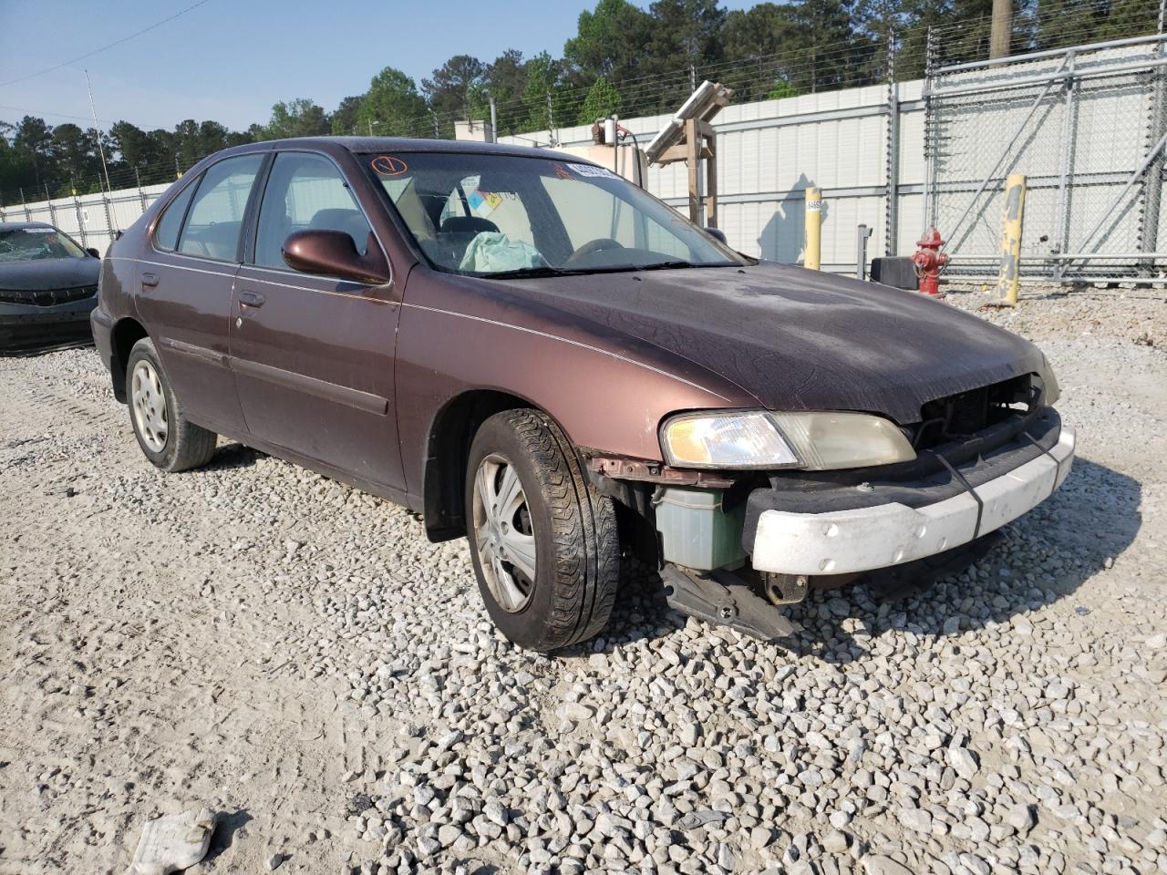 NISSAN ALTIMA XE 1998 with VIN 1N4DL01D7WC139274 - Photo from auction