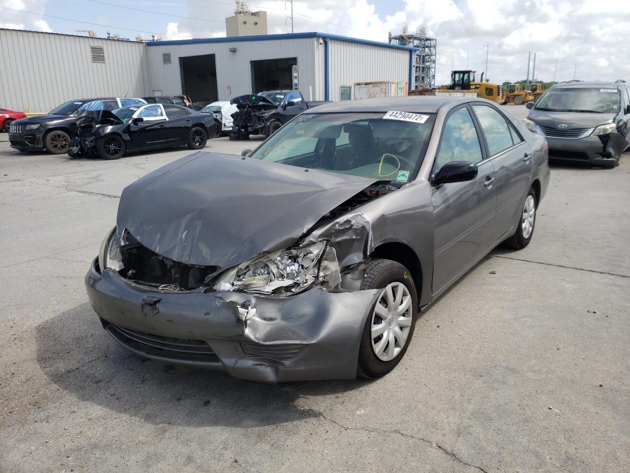 Photo 2 from auction – 2006 TOYOTA CAMRY LE with VIN 4T1BE32K46U720974